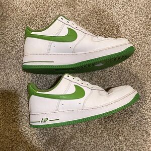 Nike Air Force 1 ‘07  Candy Apple Green Air Sneakers